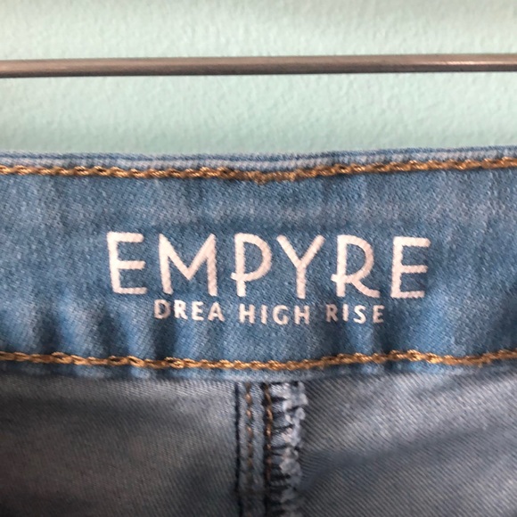 Empryre Light Wash Jeans - Picture 2 of 2